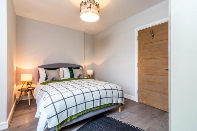 Geneva House Apartments By Elegance Living Питерборо Екстериор снимка