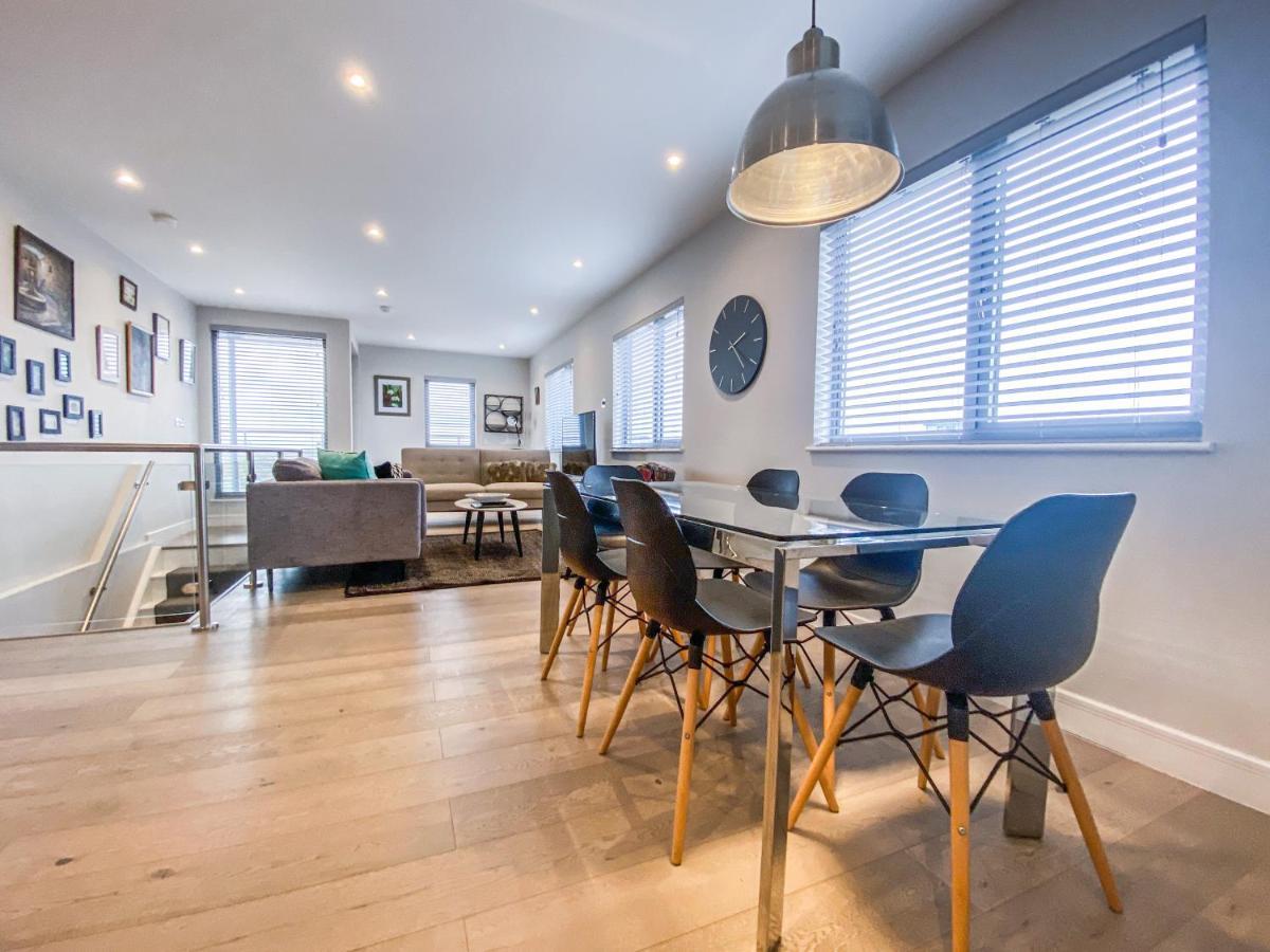 Geneva House Apartments By Elegance Living Питерборо Екстериор снимка
